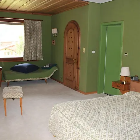 Haus Holiday Klosters-Serneus